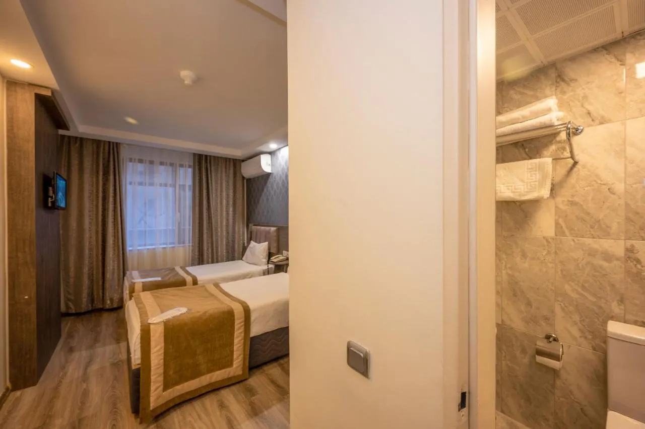 Yaztur Hotel Istanbul 3*,